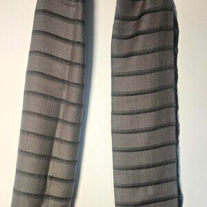 Banana Republic 100% Woold Gray/Black Fringed 6 FT Scarf One Size NWT